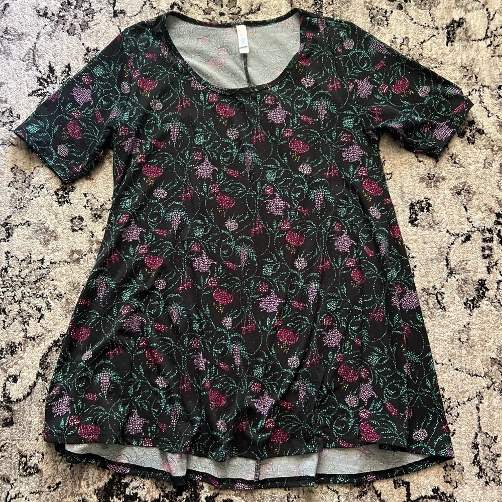 Lularoe Perfect T